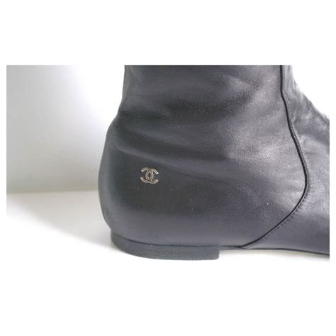 bottes cavalieres chanel